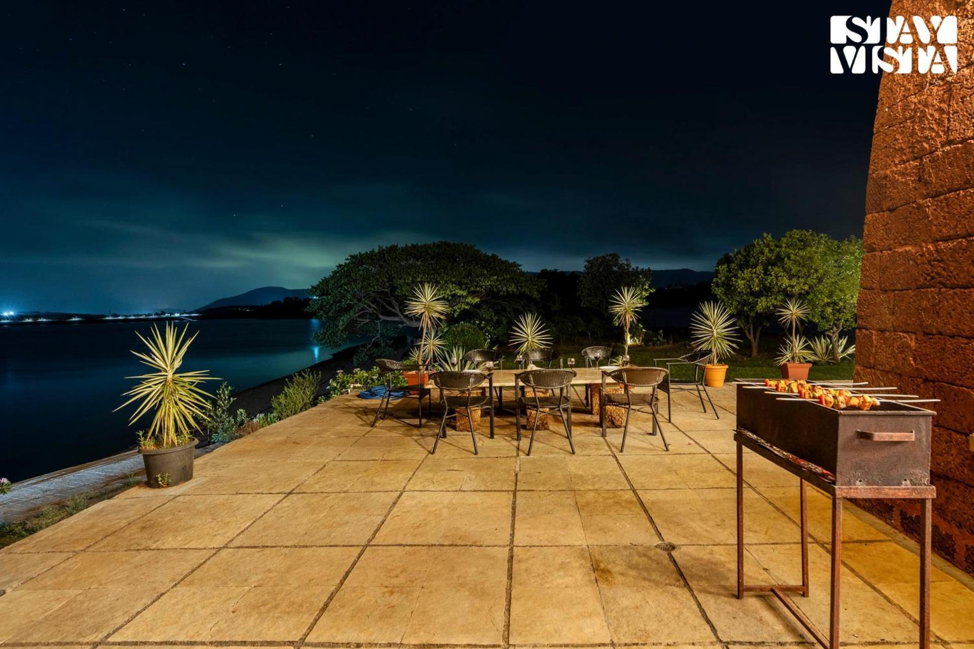 Stayvista At Three Shores With Lake View & Alfresco Dining Khamshet エクステリア 写真
